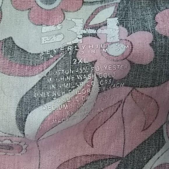 Beverly Hills‎ Uniform Pink Floral Print Medical Scrub Top 2XL - Picture 2 of 7